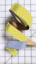 Load image into Gallery viewer, Peel n Bindโข๏ธ - 1" Self Adhesive Binding - RETAIL