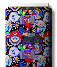 Load image into Gallery viewer, R9 Gamer Collection - Smooth Vinyl / Glow - RETAIL